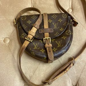 Authentic Used Louis Vuitton Chantilly PM